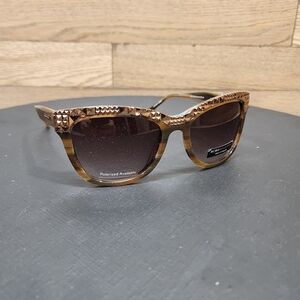 BCBGMAXAZR​IA Indulge Brown Horn 54 19 135 - Tortoise with Bling
